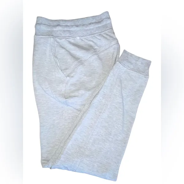 Lululemon Scuba High-Rise Jogger gray *Fleece 28"SZ 4 Womens - Image 3