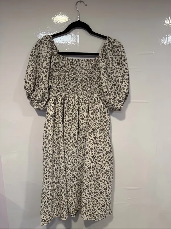 Mikarose Cream Dress‎ with Gray Floral Print - Image 4