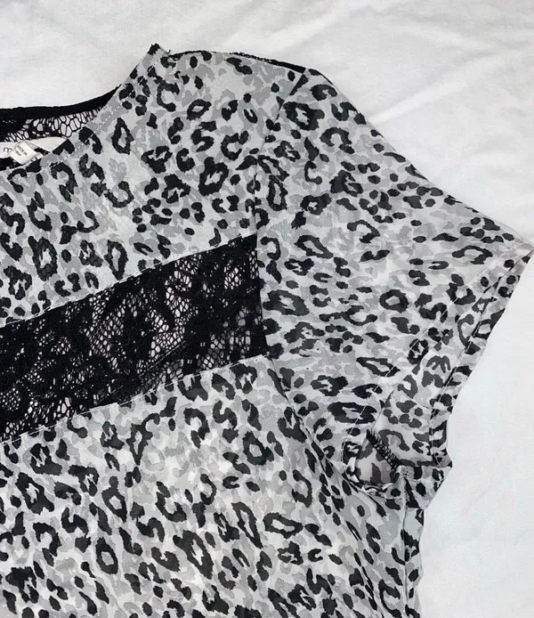 Blouse Gray Size M - Image 3