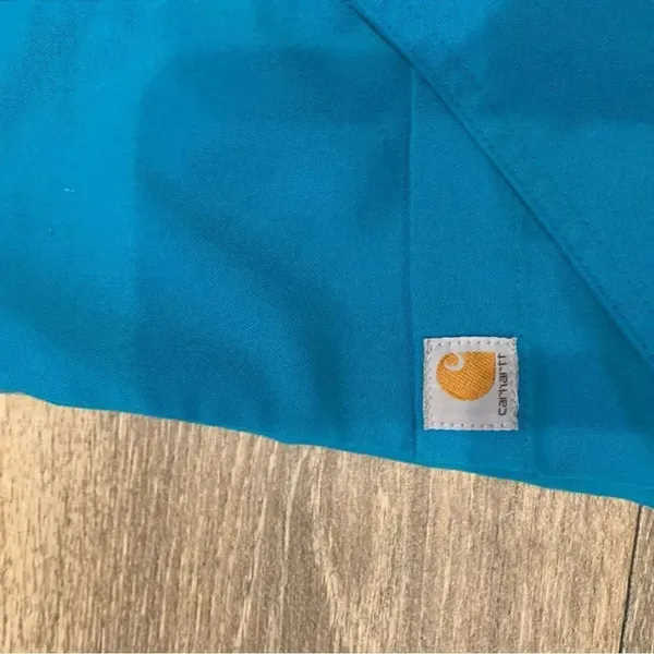 Carhartt Women’s Scrub Top Size Large - Image 3
