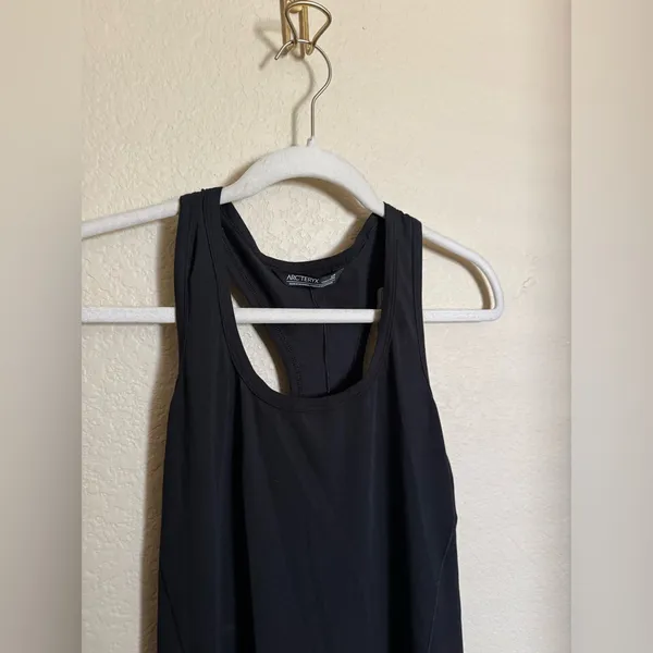 Arc’teryx Jelena‎ Midi Dress Sz Small in Black Racerback Sleeveless - Image 4