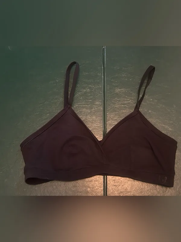 GapBody breathe triangle bralette size L - Image 2