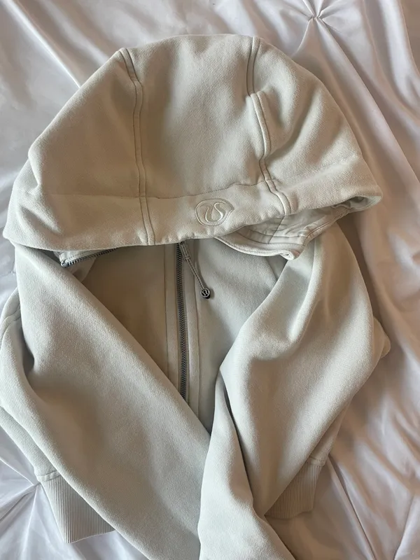 Lululemon Scuba Hoodie - Image 5