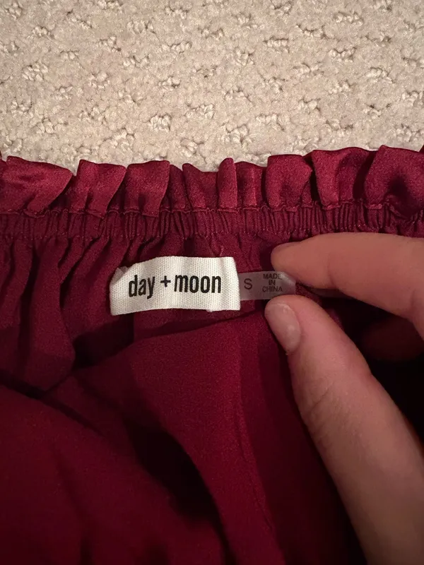 Day and moon maroon romper Red - Image 3