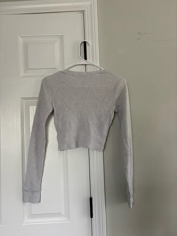 Aritzia TNA Long Sleeve Waffle - Image 3
