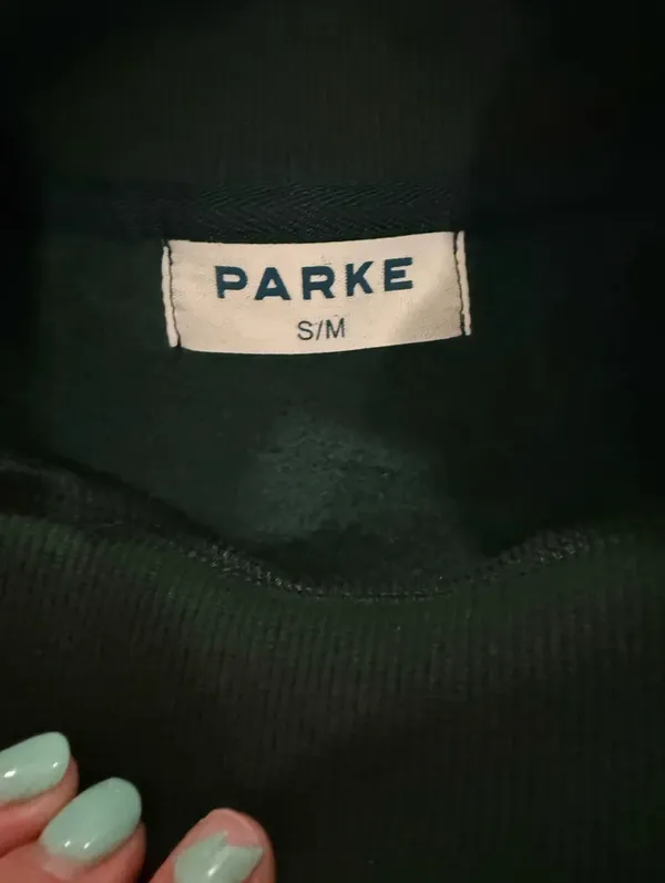 PARKE Black Crewneck - Image 4