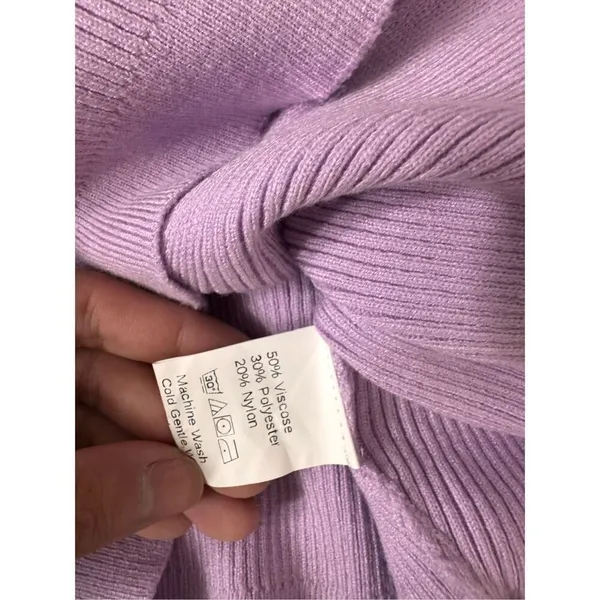 Lilac Ribbed Button - Image 4