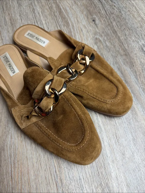 Steve Madden Cassady Tan Suede Chain-Accent Mules Size 8.5 M - Image 4