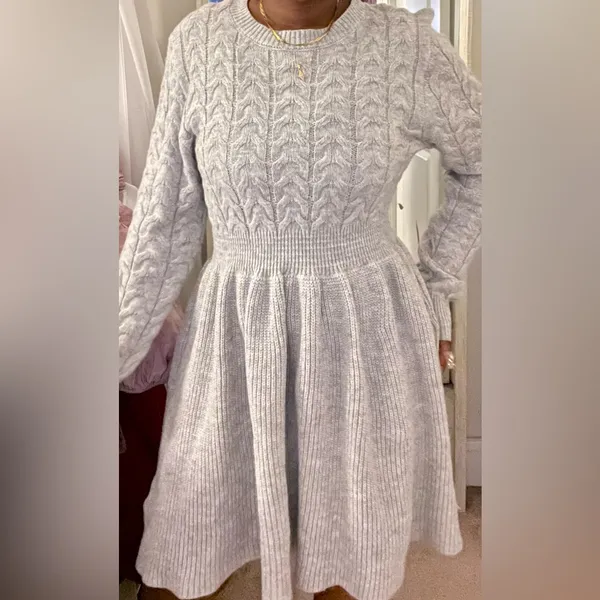 Elegant Gray Cable Knit Dress - Image 2