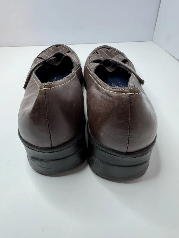 Aerosoles 'What's What' Brown Leather Loafers Size 9.5M - Image 4