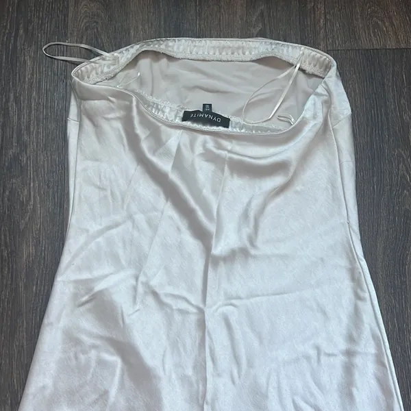 Dynamite Strapless Dress - Image 4