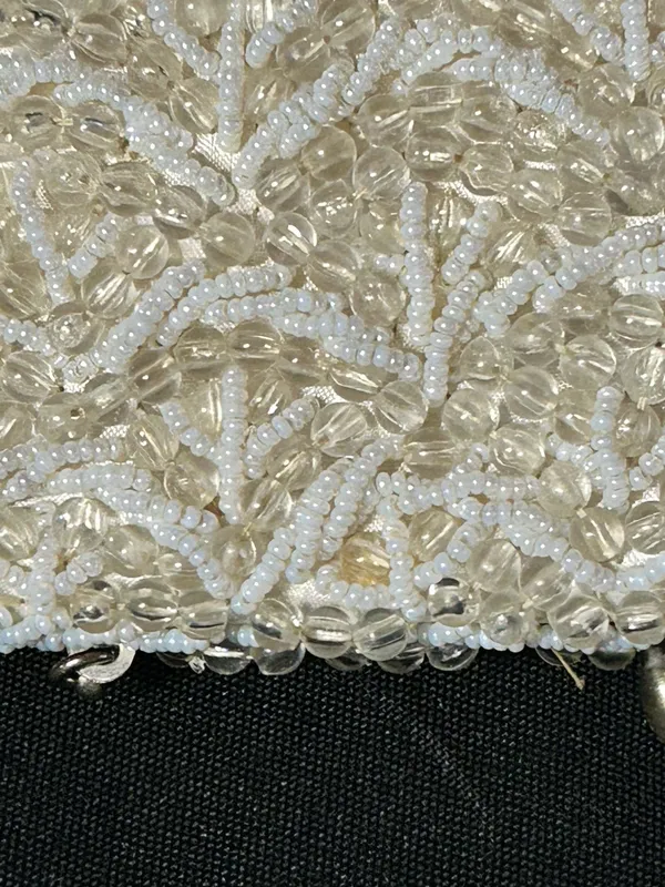 Ivory Beaded Evening Shoulder Hand Bag with Chain Strap Rhinestone Accent - Image 7