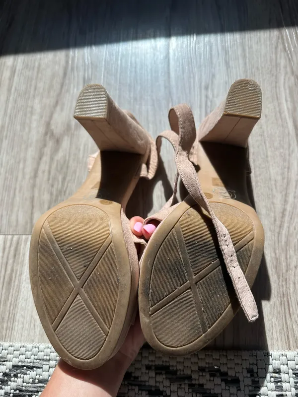 Chinese Laundry Nude block heels 3.5”/4” - Image 3