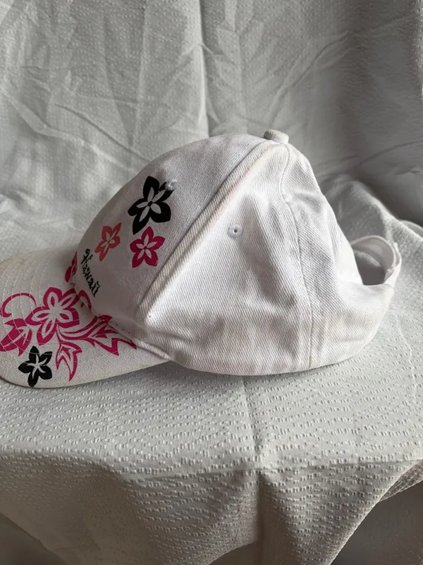 Women’s White Floral Surf/Beach Cap. Hawaiian Island Style - Image 2