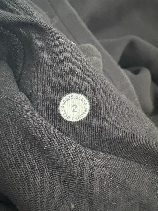 Lululemon Scuba High-Rise Jogger in Black Sz 2 - Image 9