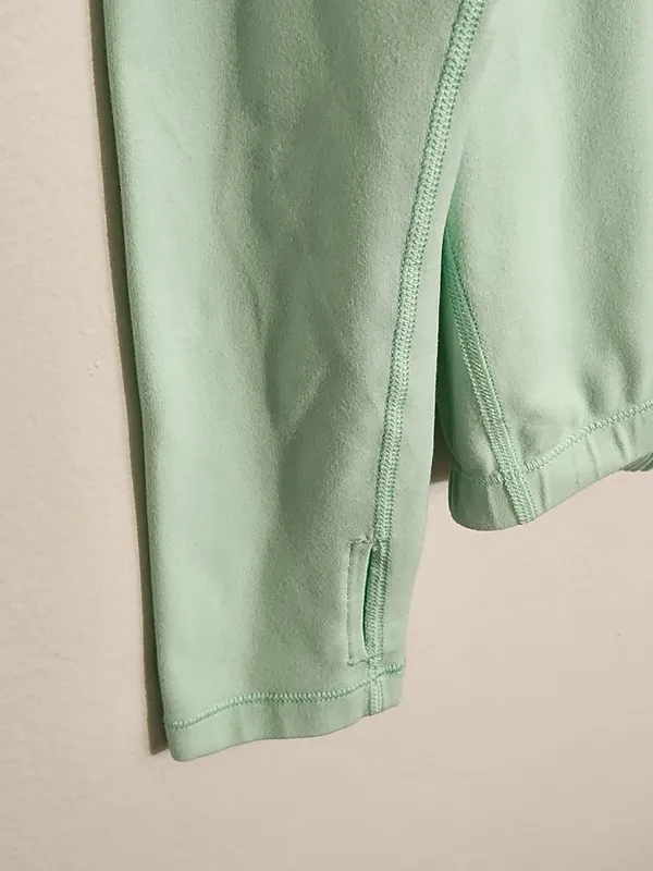 Lululemon Healthy Heart Mint Green Pullover Approx Medium to Large Flaw - Image 5