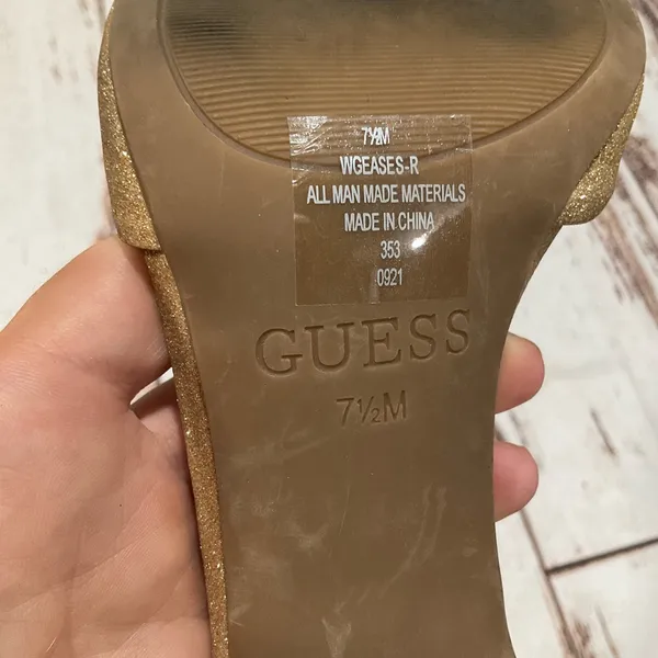 Guess Womens Gold Glitter Stiletto Heels‎ - Image 7