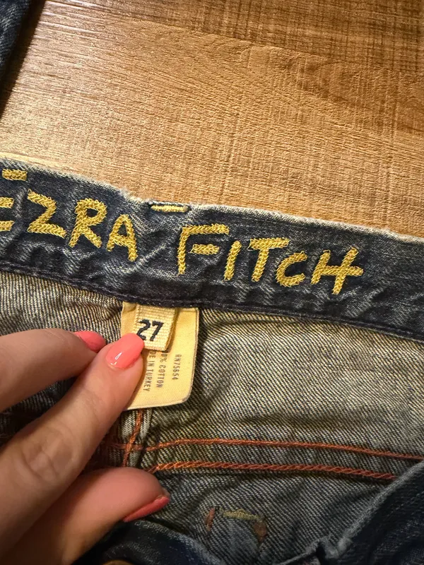 Y2K Abercrombie Vintage Low-Rise Bootcut Jeans - Image 3