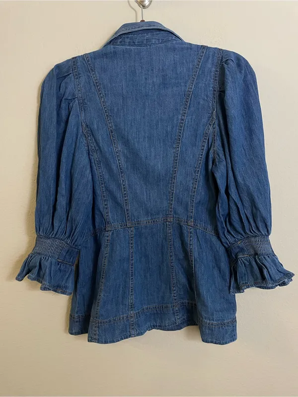 By Anthropologie Puff-Sleeve Denim Buttondown Shirt Size Small - Image 8
