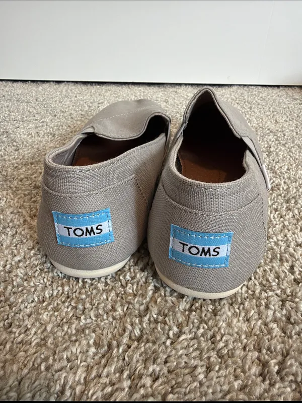 Toms Women's Slip-On Canvas Moccasins - Light Gray - Image 4