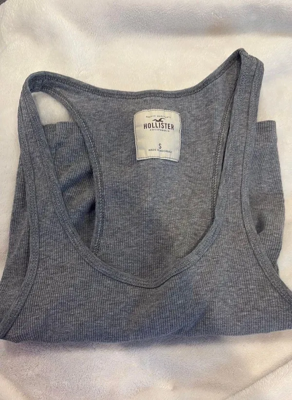 Hollister Shirts - Image 2