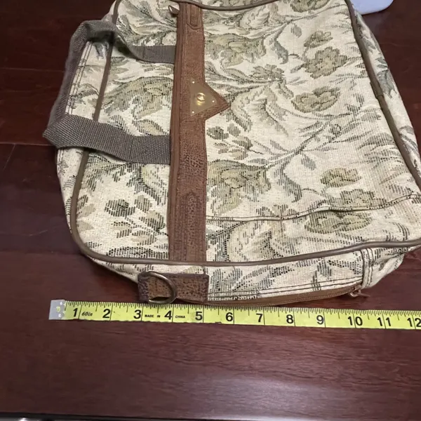 Verdi Vintage Tapestry Messenger / Laptop Bag Cream Brown and Green Floral - Image 15