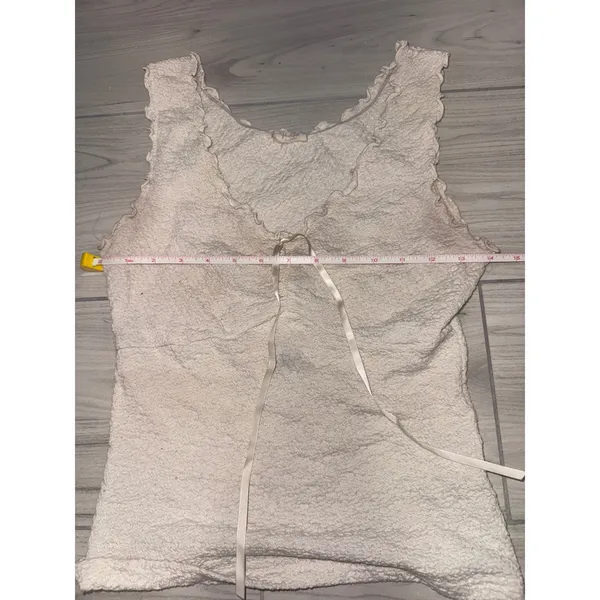 John Galt Brandy Melville Popcorn Crinkle Tank Top Cream Ruffle Ribbon One Size - Image 3