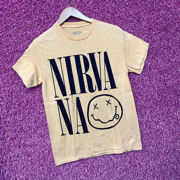 Nirvana Spell-Out Nevermind Smiley Face Grunge Tee Small - Image 3