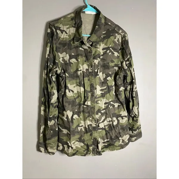 Time And Tru Womens Camo Snap Button Up Shirt Long Sleeve Size Large NWOT - Image 2