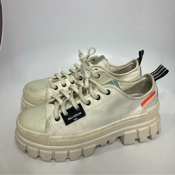 Palladium white revolt low textile sneakers lug sole women’s size 8‎ chunky Y2K - Image 9