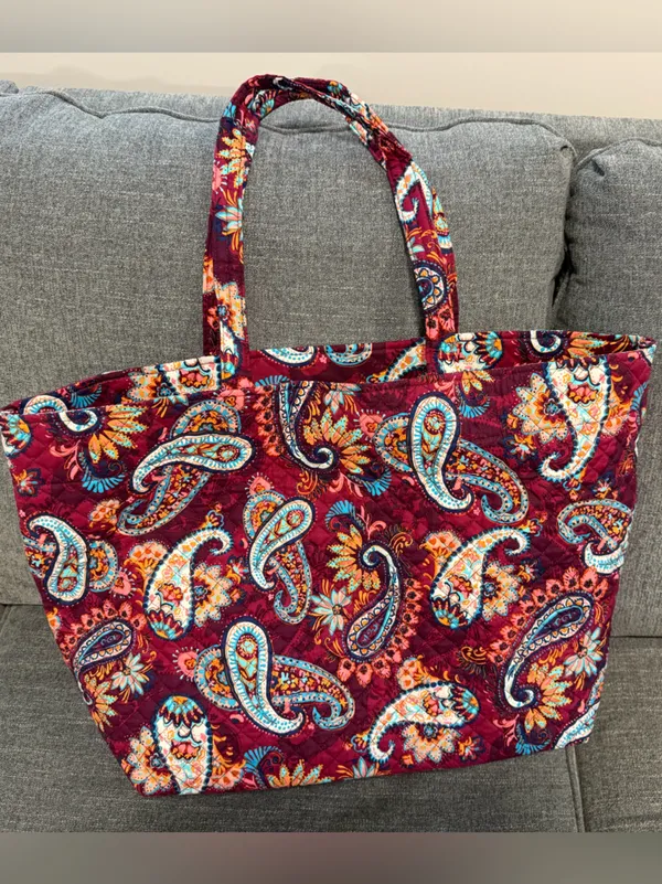 Vera Bradley Burgundy Paisley Quilted Big Tote - Image 3