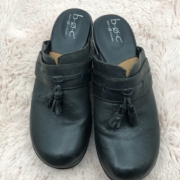 b.o.c black leather upper with tassels clogs Black Size 9 - Image 2
