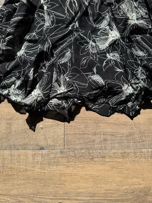 Karen Kane Y2K Fairy Floral Skirt - Image 2