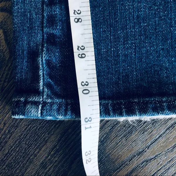 “A” Pocket Flare Jeans. Size 25 - Image 11