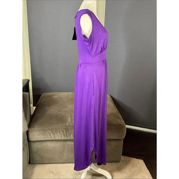 Women’s Woosea Sleeveless Purple V-Neck Maxi Dress Pockets Size S NWT - Image 3