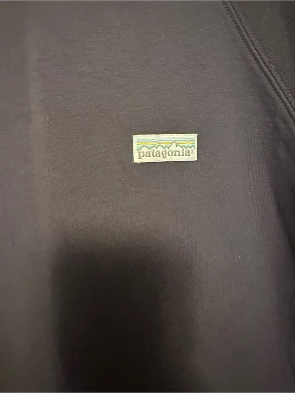 Patagonia Deep Purple Crewneck Sweatshirt with Chest Patch - Image 3