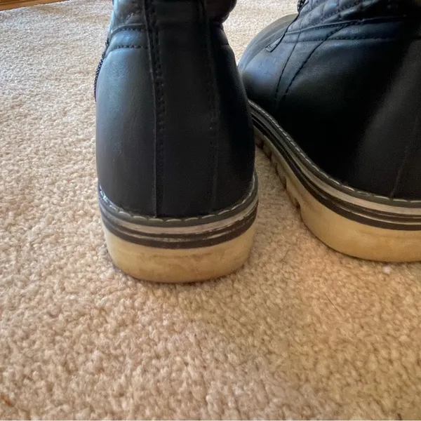 Black and Tan Lace Up Boots Size 7 - Image 4