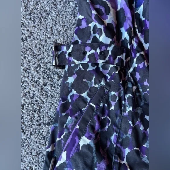 Zengery purple and black leopard print raincoat size (2)‎ large - Image 4