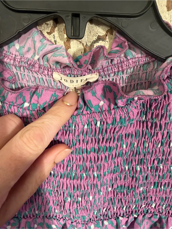 Jodifl Smocked Ruffle Sleeveless Top - Purple Pattern size small - Image 2