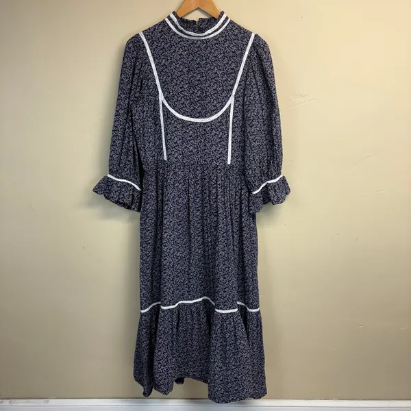 Anthropologie Meadows Amaryllis Blue White Floral Peasant Boho Dress Size 6 - Image 5