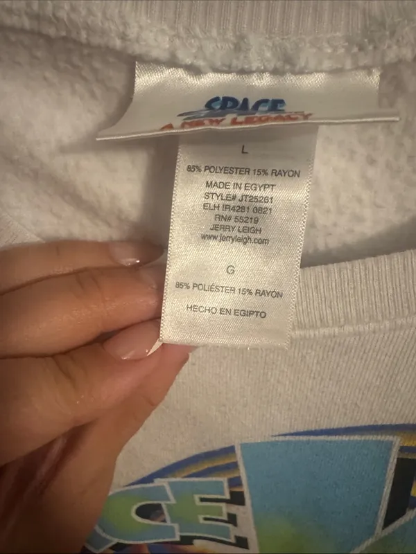 Space Jam Graphic White Crewneck Sweater Size L - Image 3