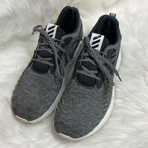 Adidas Alphabounce RC Running size 8 Charcoal‎ and black Bin 22 - Image 3