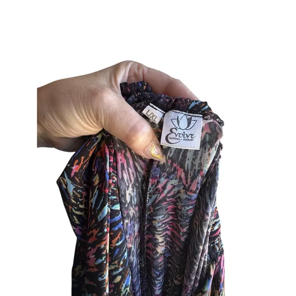 Black Multicolor Halter Maxi Dress with Abstract Burst Print - Image 5