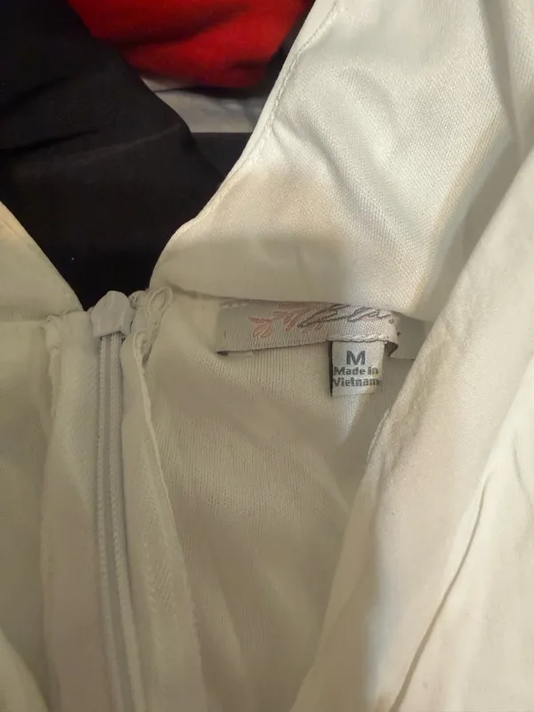 white dress Size M - Image 2