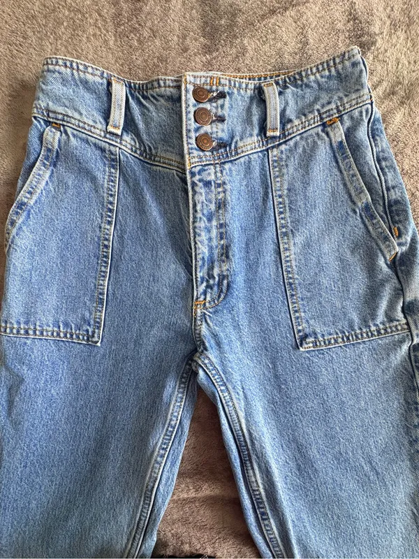 Abercrombie & Fitch A&F Mom Jeans 25R 0R Light Wash Raw Hem - Image 11