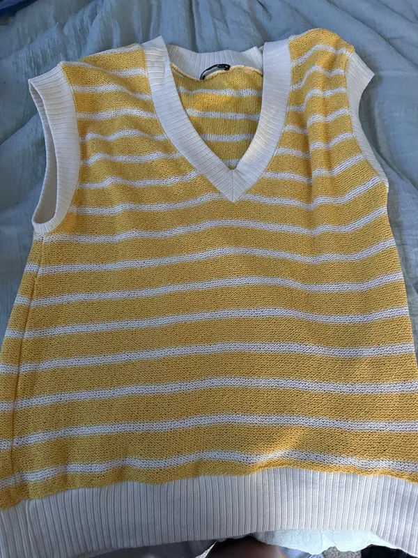 Zara Yellow & White Striped V-Neck Knit Tank - Image 2