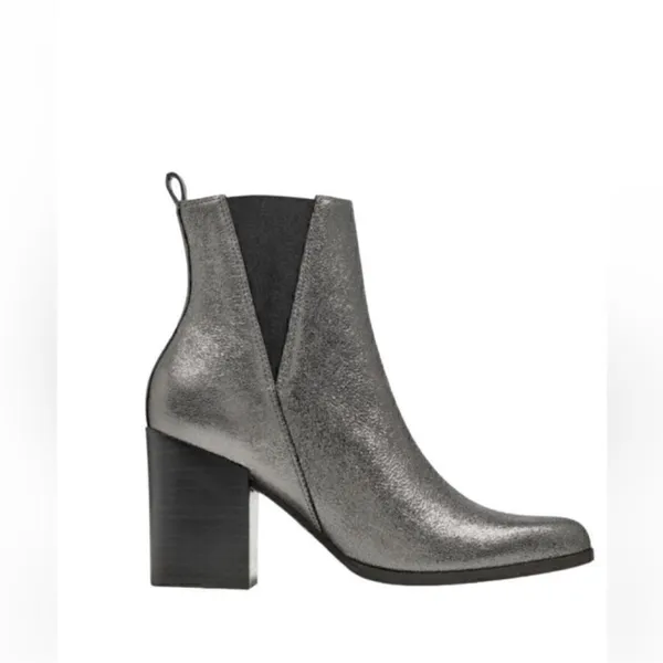 Ivanka Trump Pewter Leather Ankle Boots Size 6.5M) - Image 2