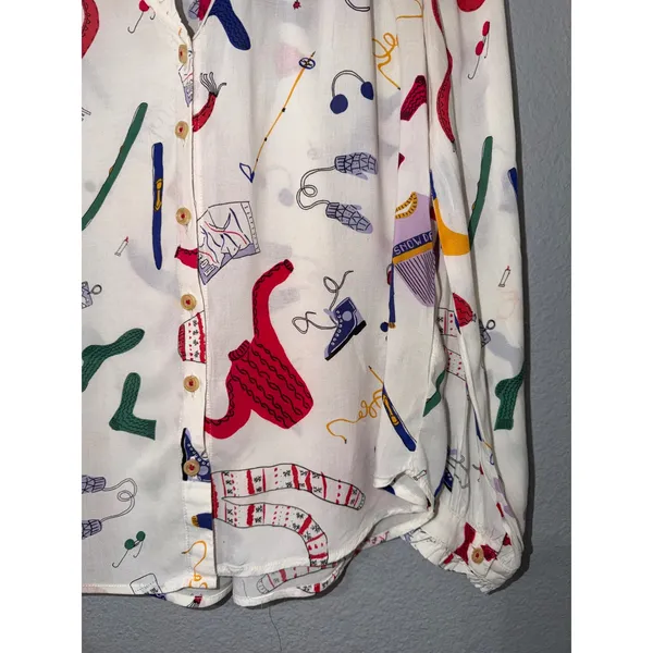 Maeve Anthropologie Blouse Size 2 Winter Gear Novelty Print Ruffle White Multi - Image 8