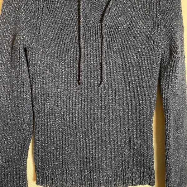 American Eagle Outfitters Sweater - Image 4