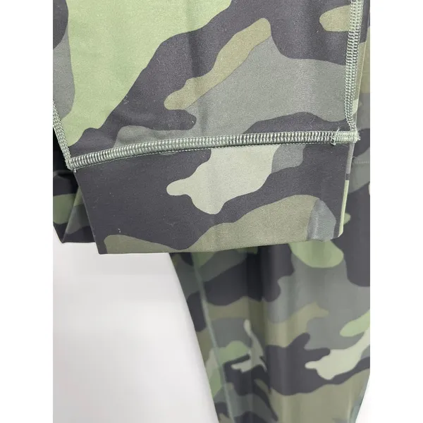 Old Navy Active Green Camo Joggers Pants Crop High Rise Womens Medium NEW - Image 5